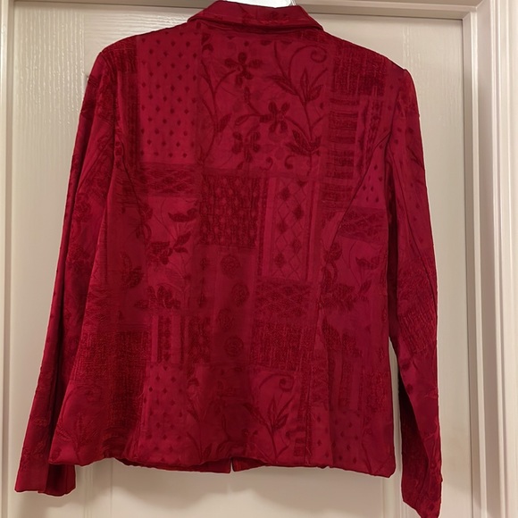 Dress barn Festive Red Lightweight Jacket - Picture 6 of 6